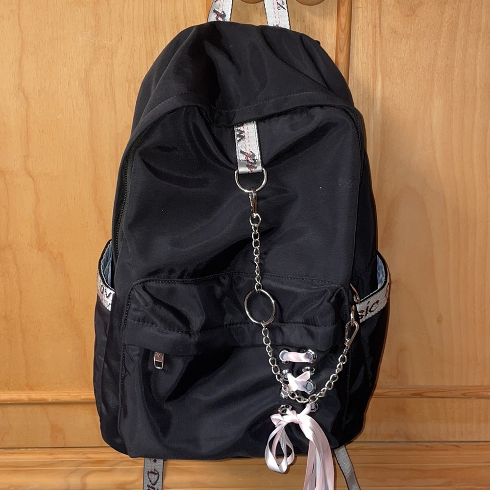 Backpack With Usb Charger
